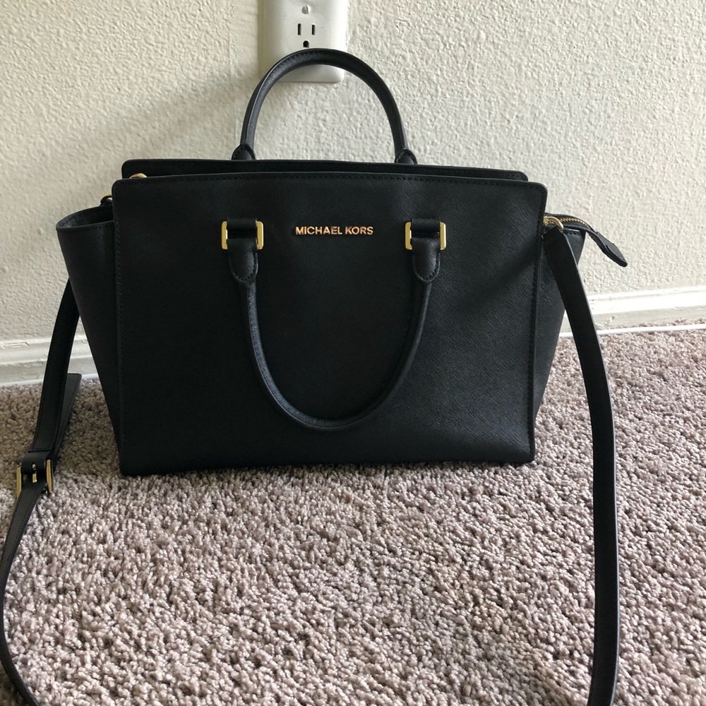 Michael Kors Selma Medium
